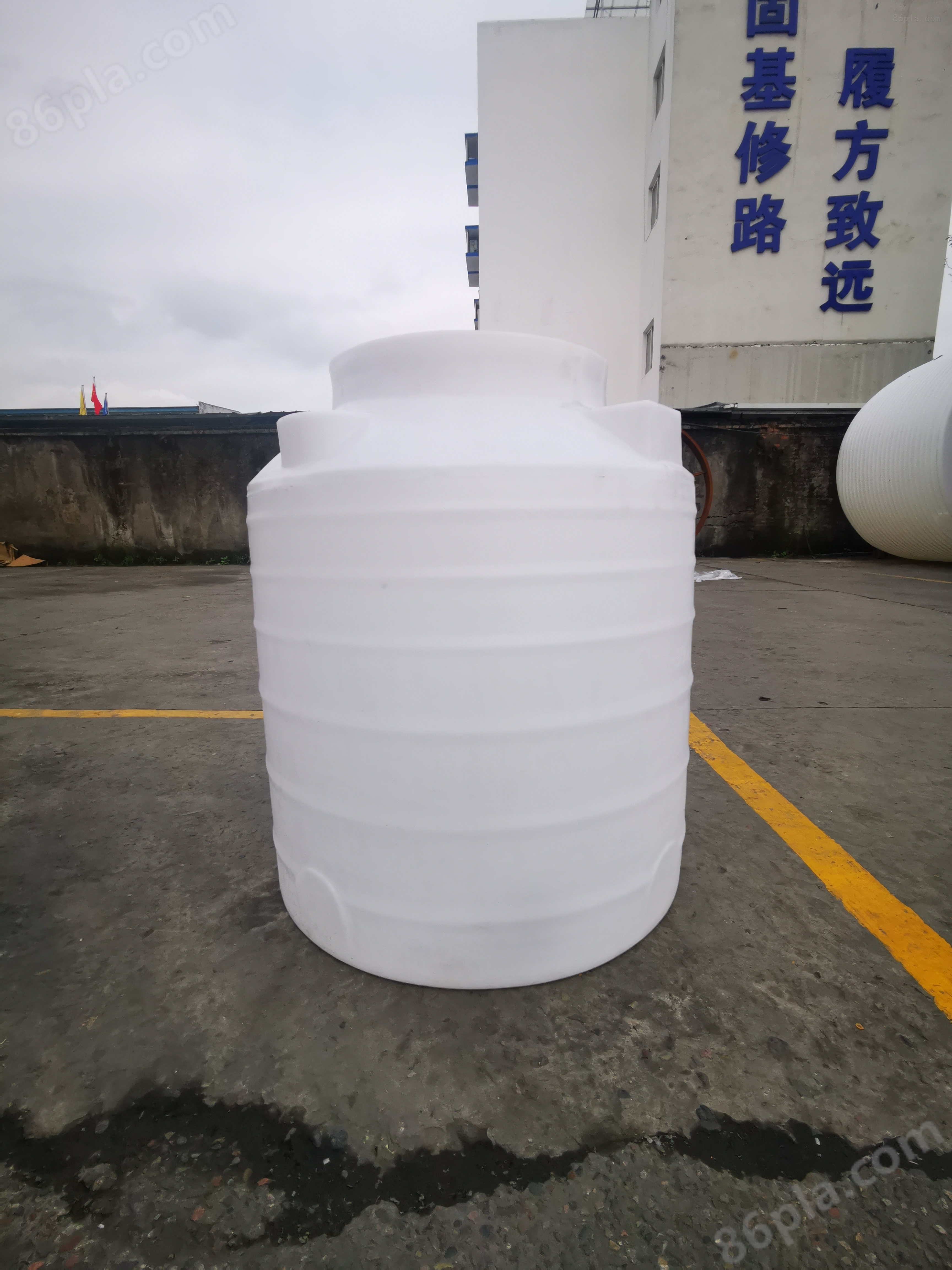 耐酸碱户外加厚平底塑料水箱储水罐家用水塔