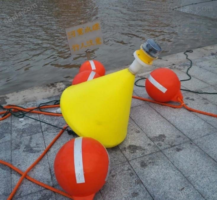 水利工程施工警示浮标海上带灯航道航标